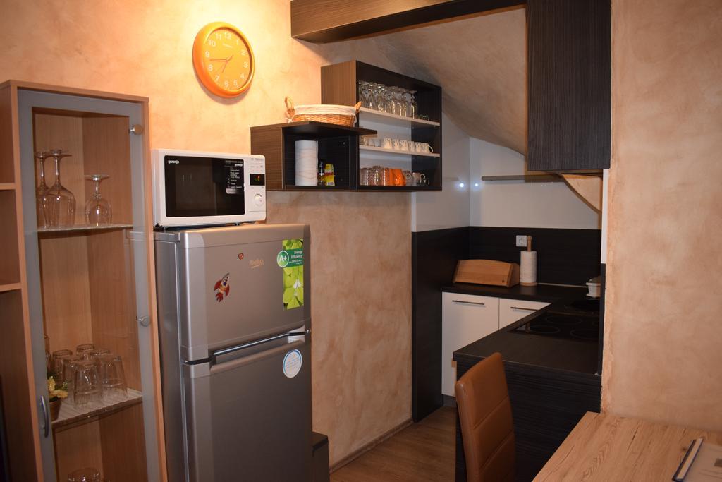 Apartment Borovnica Моравске-Топлице Екстериор снимка